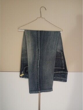 IZOD Men’s Wide Leg Jeans 44W 32L Classic Blue Denim